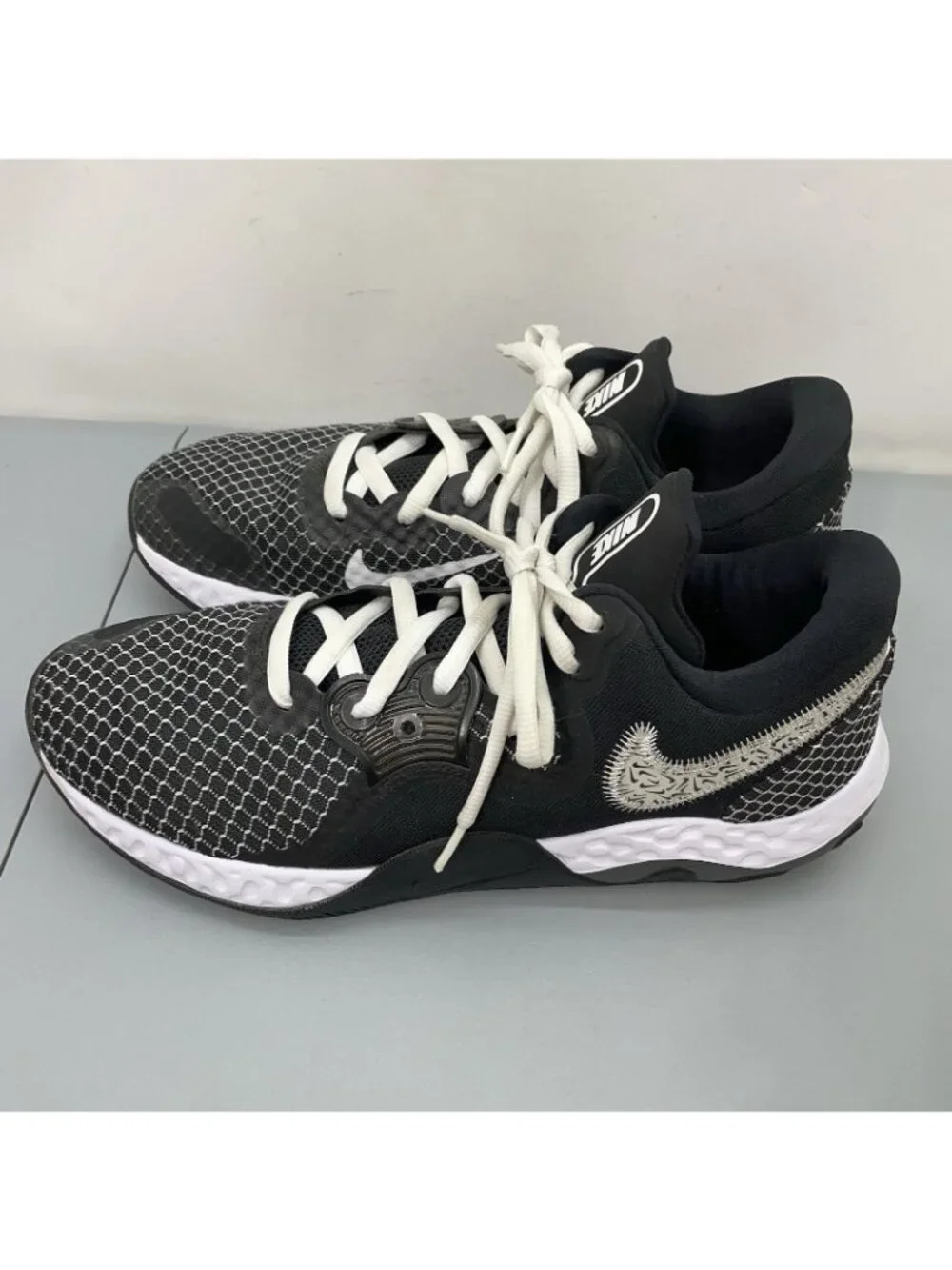 Nike Renew Elevate 2 Basketball Shoes Sneakers Running Athletic Black Mens 11.5